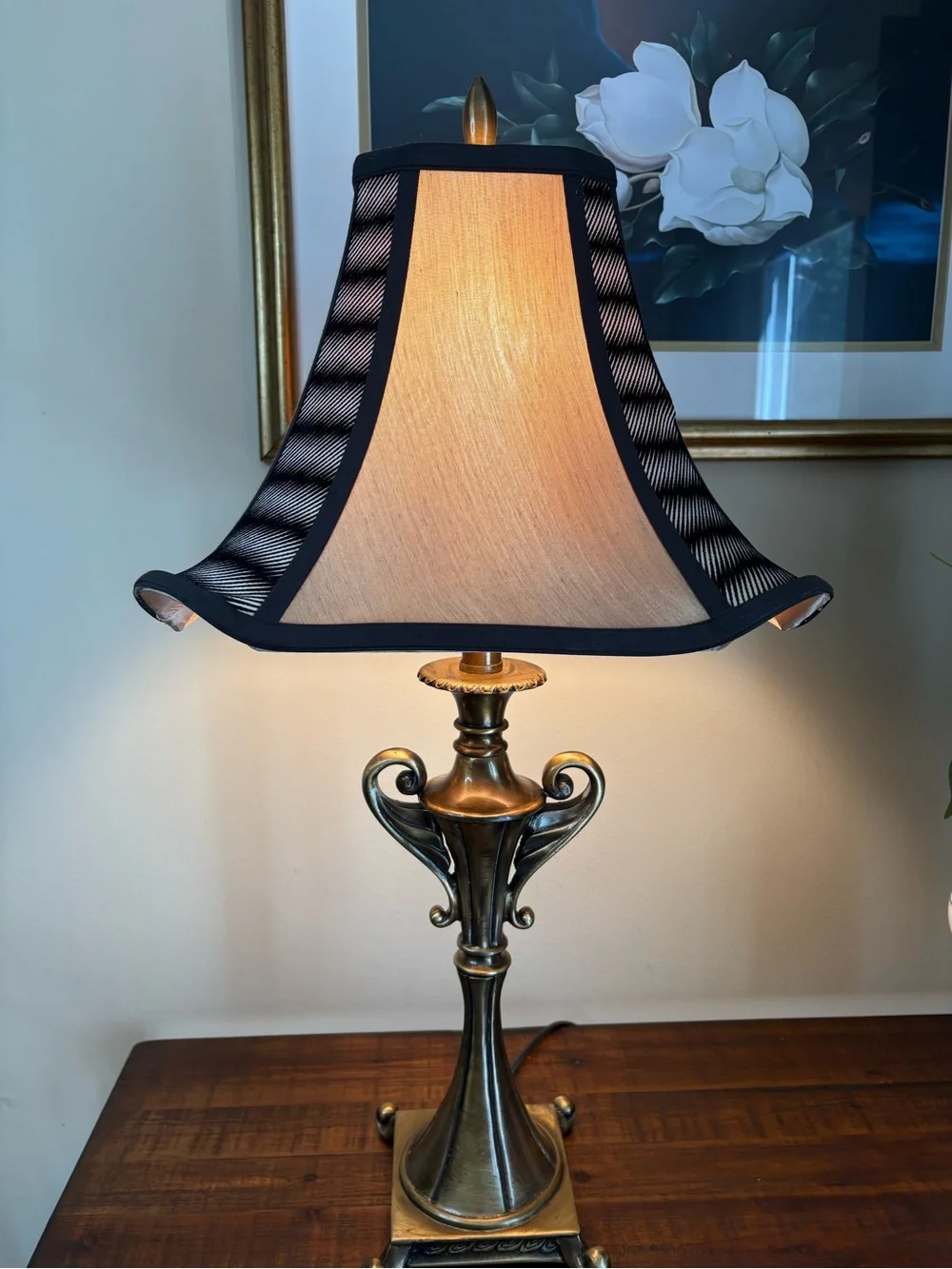 Vintage Lamp Featuring Brass Finish And Unique Geometric-Patterned Lamp Shade - Picture 2 of 16
